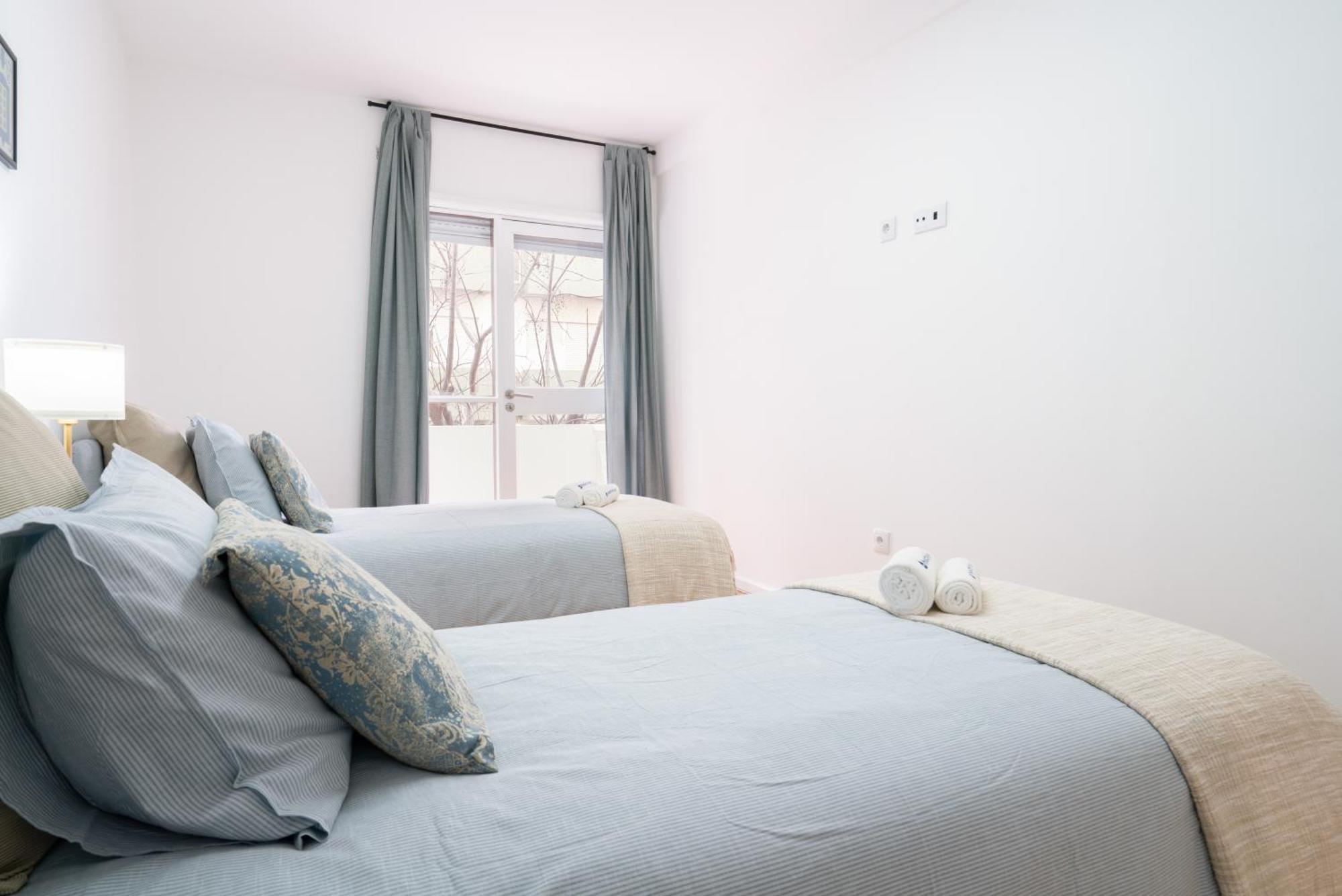 Host Wise - Spacious Fresh Flat W Terrace - Near Sea Espinho  Εξωτερικό φωτογραφία